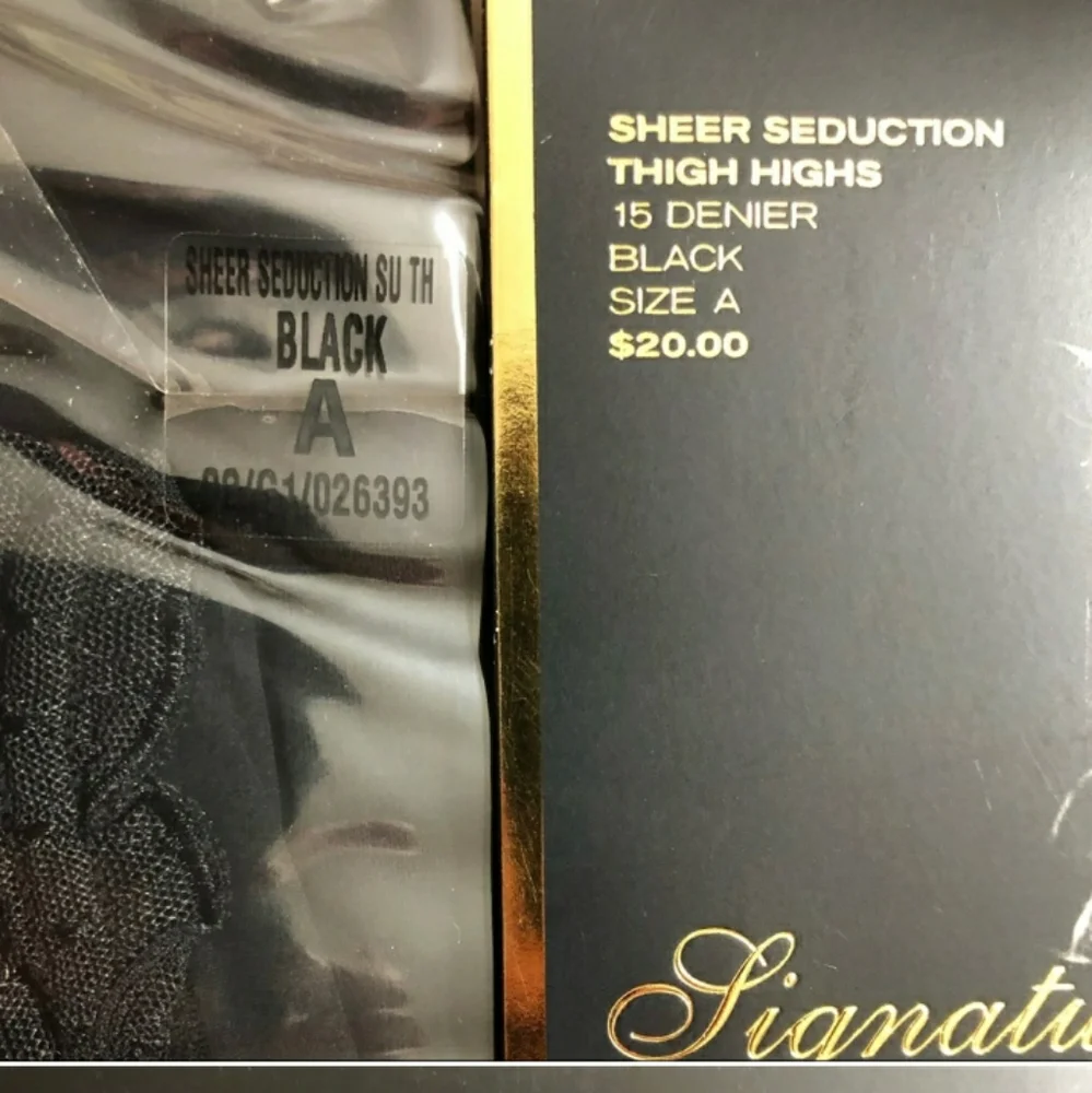VICTORIA'S SECRET Signature Gold Sheer Thigh Highs